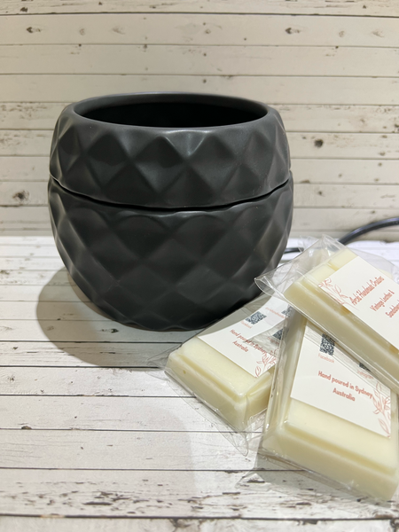 Electric Wax Melter + Wax Melt Black